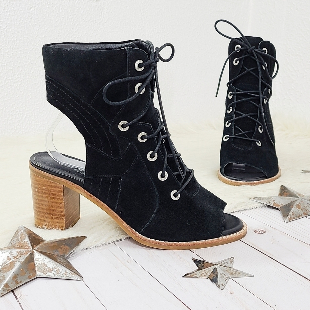 Sbicca Xandra lace up boot sandals black suede peep toe lace up size 10